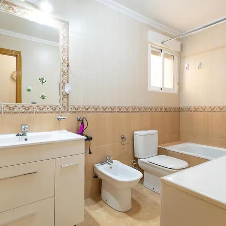2 Bedroom Cozy In *