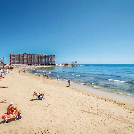 Apartamento 2 Bedroom Amazing In *