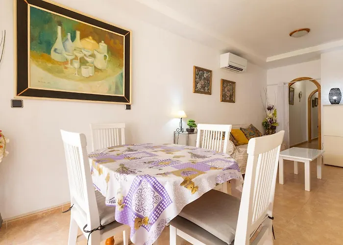 2 Bedroom Amazing In Torrevieja