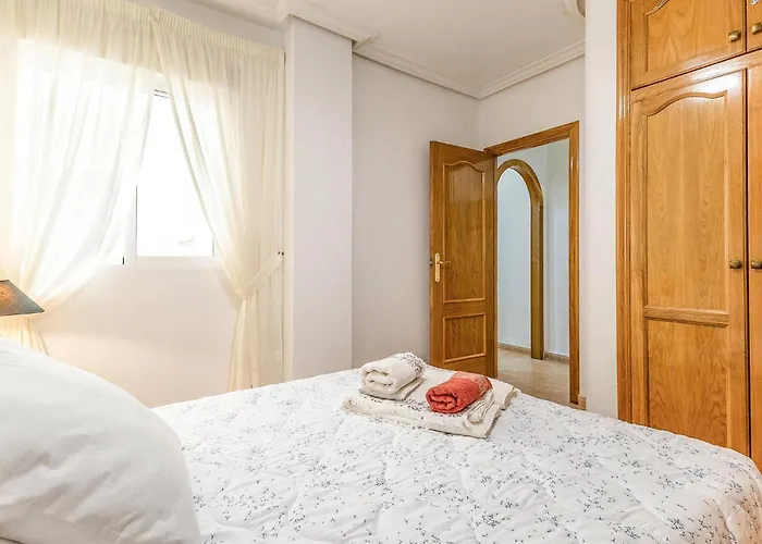 Apartamento 2 Bedroom Amazing In