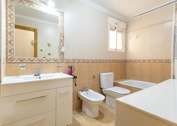 2 Bedroom Amazing In *