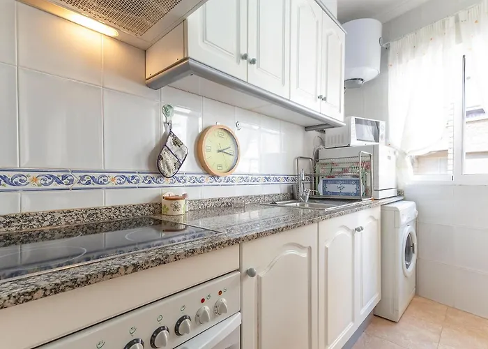 2 Bedroom Amazing In Torrevieja