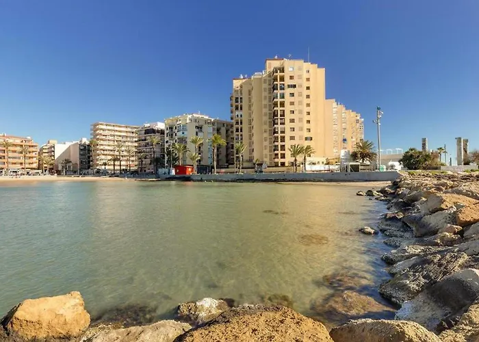 Apartamento 2 Bedroom Amazing In *